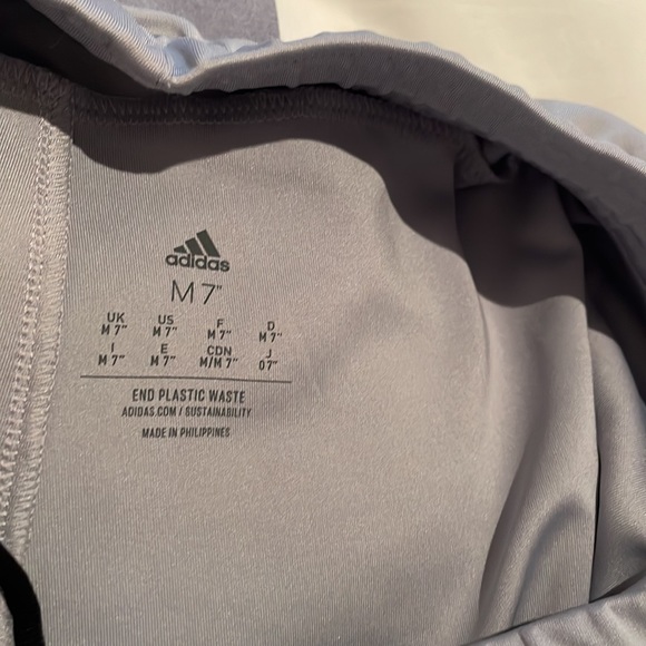 Men’s Adidas Shorts - Picture 8 of 10